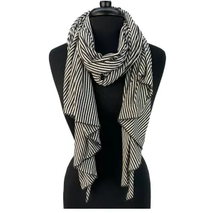 Amber Scarf – Upcycled Cotton Blend, Cozy Winter Accessory for Women