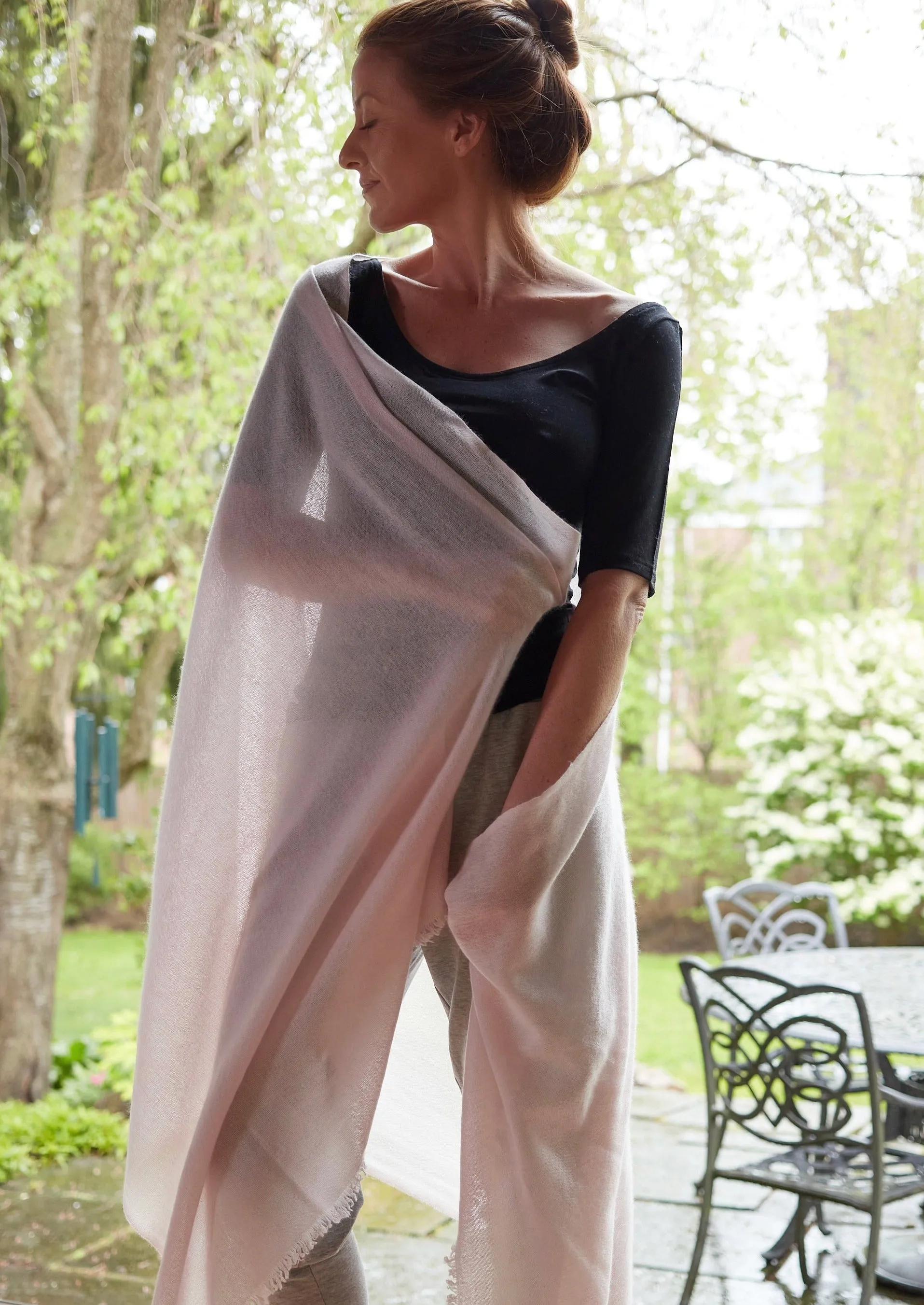 BALLET SLIPPER PINK/PEACH 100% Cashmere Pashmina Wrap