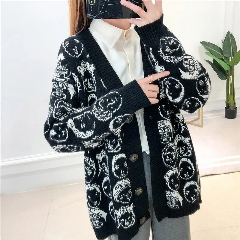 'Cartoon Faces' V-Neck Knit Cardigan