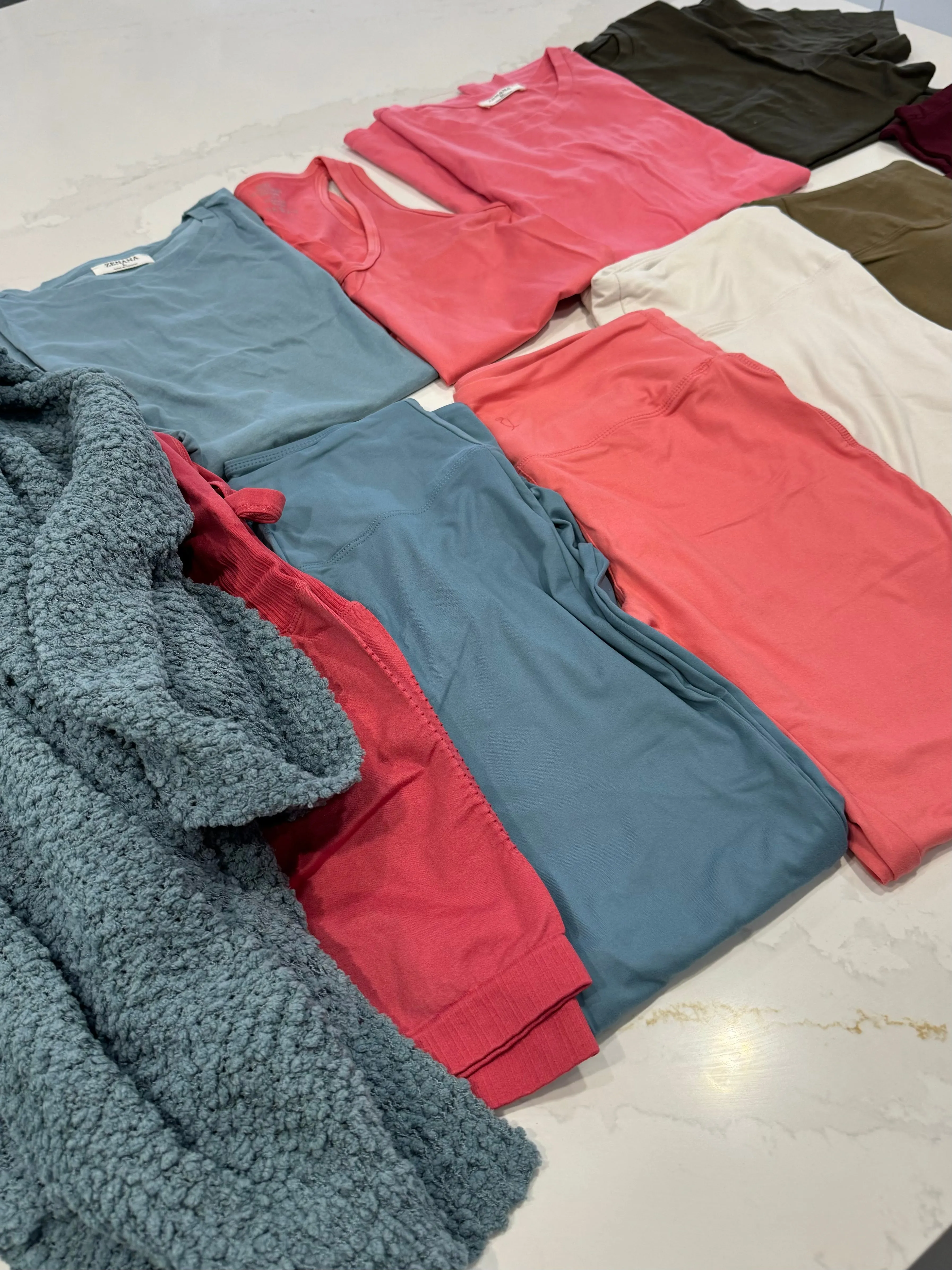 EASY ESSENTIAL$ Mystery Bundle