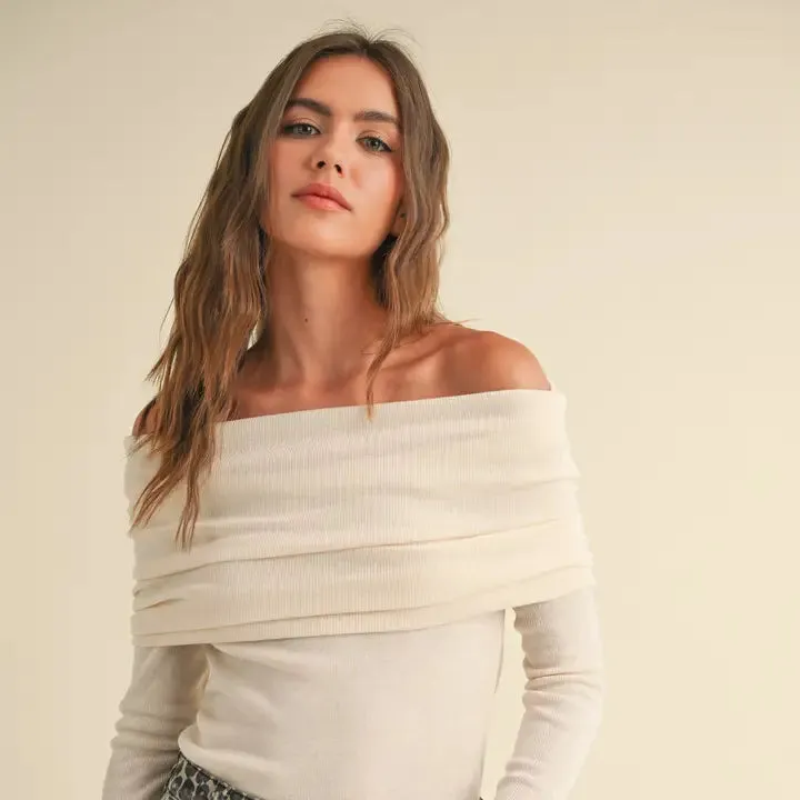 NB OFF SHOULDER SWEATER TOP
