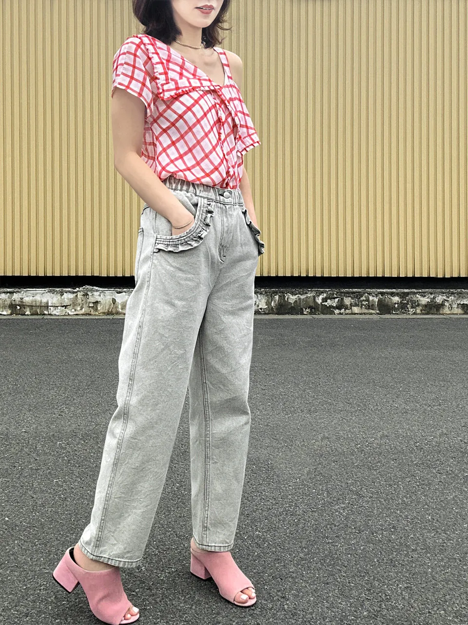 Washed Greyish White Ruffled Pocket Straight Leg Jeans