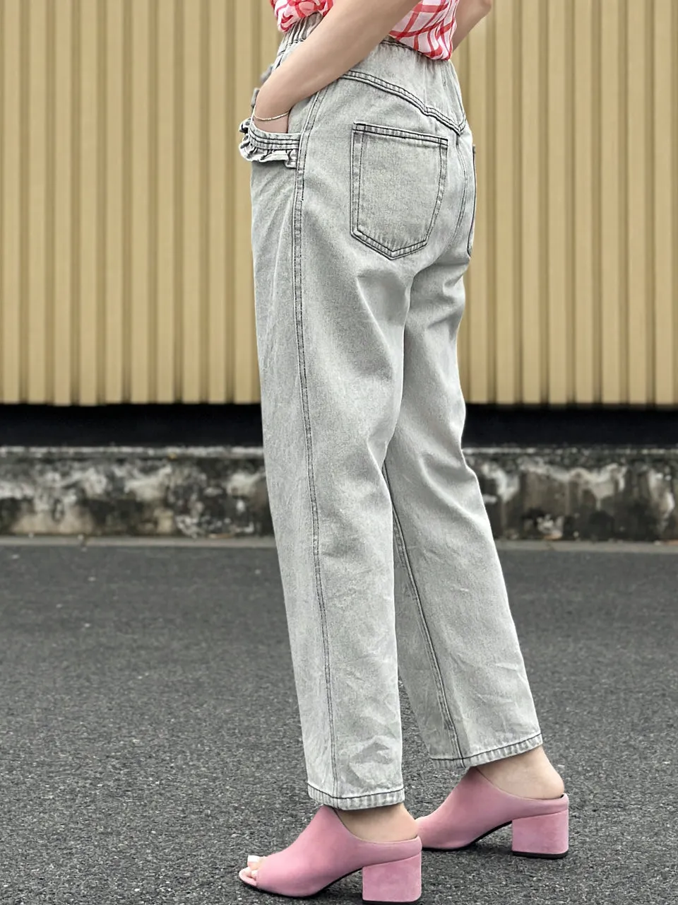 Washed Greyish White Ruffled Pocket Straight Leg Jeans